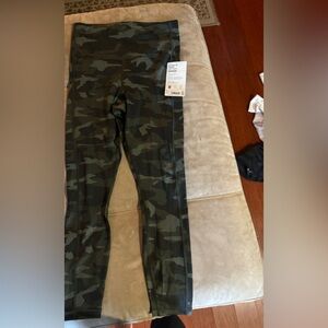 Athleta ultimate camo tight